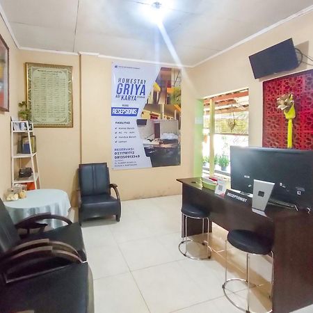 Reddoorz Syariah At Graha Adi Karya Kartasura Hotel Kartosuro Buitenkant foto