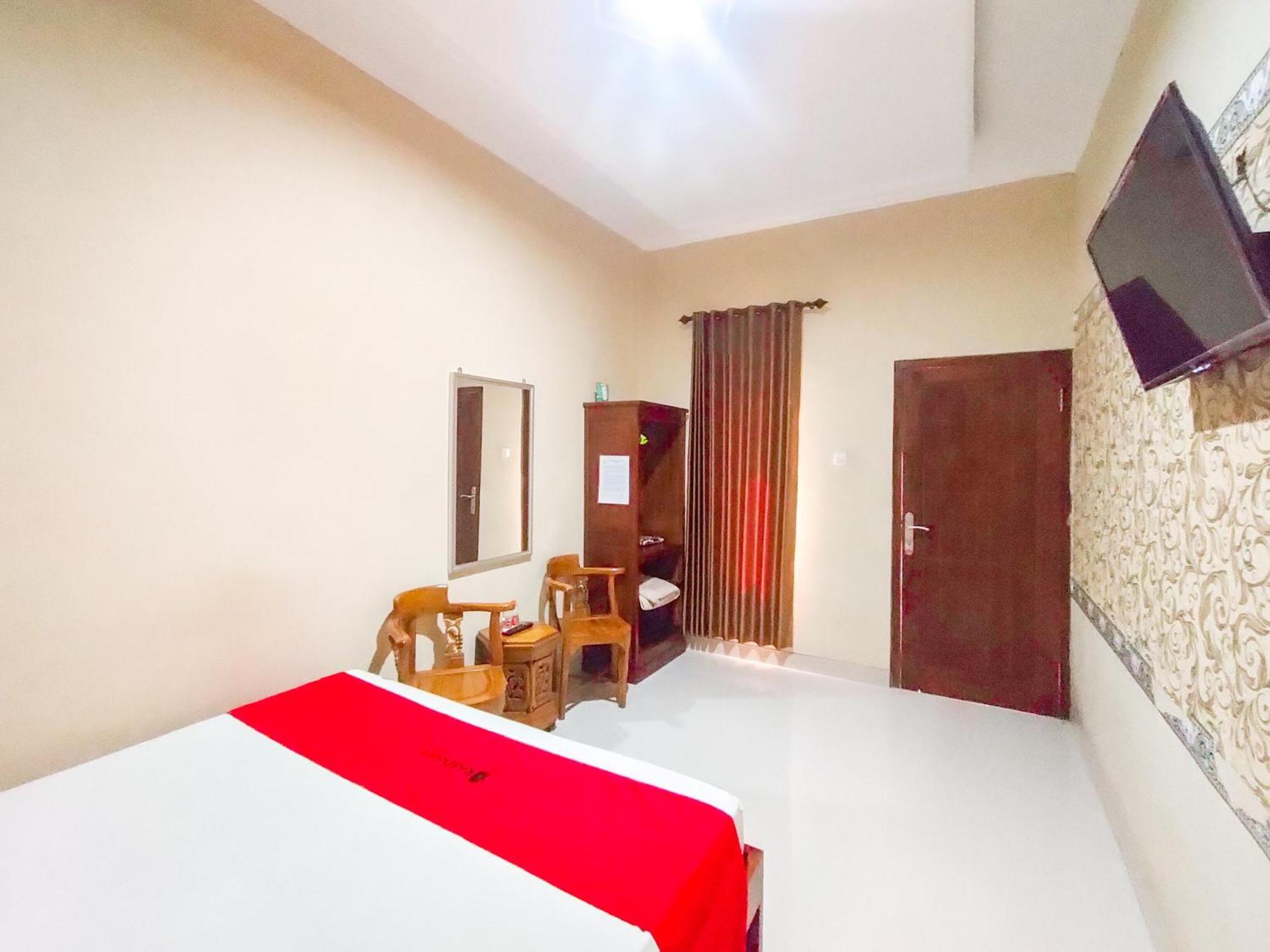Reddoorz Syariah At Graha Adi Karya Kartasura Hotel Kartosuro Buitenkant foto